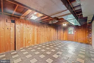 6524 Oakwood Dr, Falls Church, VA 22041 - Photo 27