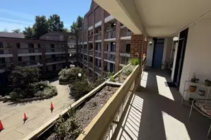1951 Sagewood, Reston, VA 20191 - Photo 9