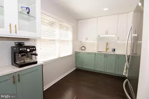 4032 Championship Dr, Annandale, VA 22003 - Photo 19