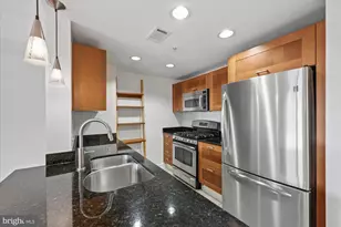 2451 Midtown Ave, Alexandria, VA 22303 - Photo 5