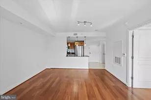 2451 Midtown Ave, Alexandria, VA 22303 - Photo 7