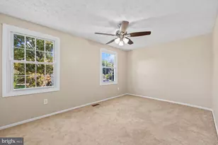 12339 Folkstone Dr, Herndon, VA 20171 - Photo 9
