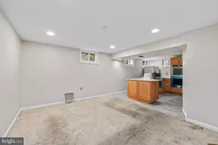 12339 Folkstone Dr, Herndon, VA 20171 - Photo 27