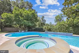 7910 W Boulevard Dr, Alexandria, VA 22308 - Photo 47