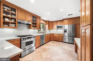 7910 W Boulevard Dr, Alexandria, VA 22308 - Photo 21