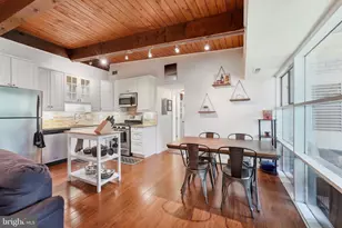 4937 Americana Dr, Annandale, VA 22003 - Photo 5