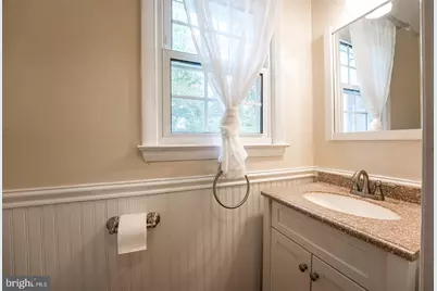 7212 Hadlow Drive, Springfield, VA 22152 - Photo 31