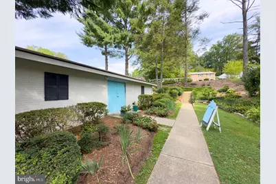 7212 Hadlow Drive, Springfield, VA 22152 - Photo 51