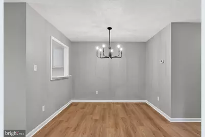 10146 Oakton Terrace Road #10146, Oakton, VA 22124 - Photo 11