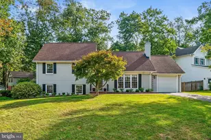 515 Woodland Ct NW, Vienna, VA 22180 - Photo 1