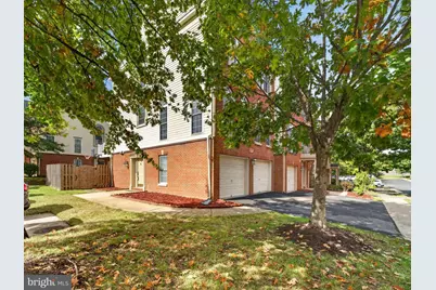 5326 Rosemallow Circle, Centreville, VA 20120 - Photo 3