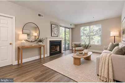 1641 International Drive #308, McLean, VA 22102 - Photo 3