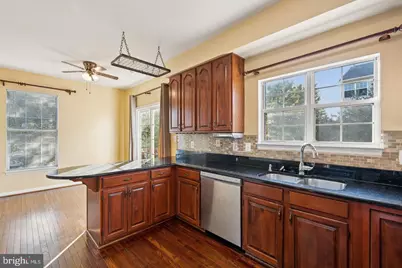 2560 James Maury Drive, Herndon, VA 20171 - Photo 9