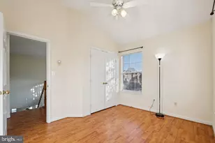 2560 James Maury Dr, Herndon, VA 20171 - Photo 19