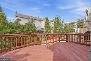 2560 James Maury Dr, Herndon, VA 20171 - Photo 11