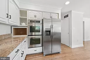 8461 Holly Leaf Dr, McLean, VA 22102 - Photo 15
