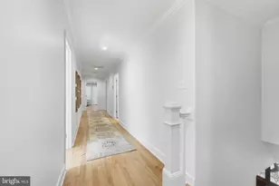 8461 Holly Leaf Dr, McLean, VA 22102 - Photo 25
