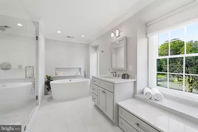 8461 Holly Leaf Drive, McLean, VA 22102 - Photo 33
