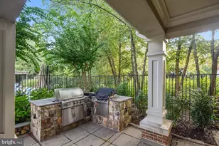 1988 Crescent Park Dr, Reston, VA 20190 - Photo 45