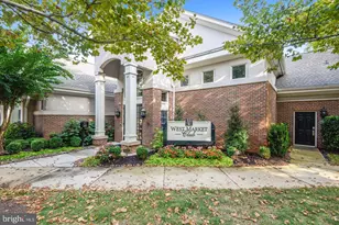 1988 Crescent Park Dr, Reston, VA 20190 - Photo 41