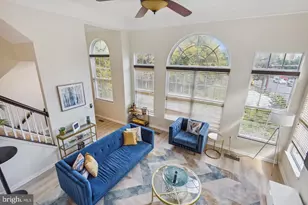 1988 Crescent Park Dr, Reston, VA 20190 - Photo 7