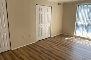 5604 Bloomfield Dr, Alexandria, VA 22312 - Photo 3