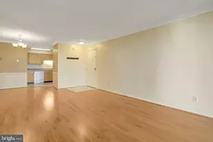 3101 Patrick Henry Dr, Falls Church, VA 22044 - Photo 9