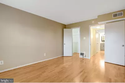 3101 Patrick Henry Drive #122, Falls Church, VA 22044 - Photo 21
