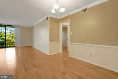 3101 Patrick Henry Drive #122, Falls Church, VA 22044 - Photo 13