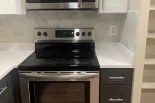 7700 Tremayne Pl, McLean, VA 22102 - Photo 9