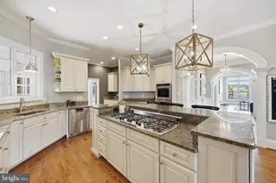 9606 Beach Mill Rd, Great Falls, VA 22066 - Photo 17