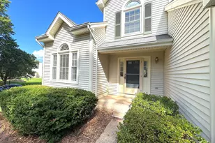 13229 Ladybank Ln, Herndon, VA 20171 - Photo 3