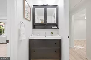 6127 Calico Pool Ln, Burke, VA 22015 - Photo 23