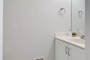 4620 Luxberry Dr, Fairfax, VA 22032 - Photo 19