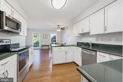 4620 Luxberry Drive, Fairfax, VA 22032 - Photo 11