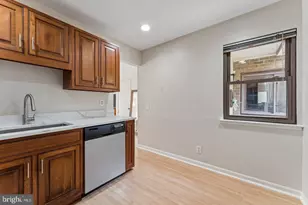 2674 Glengyle Dr, Vienna, VA 22181 - Photo 11