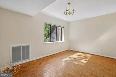 1671 Parkcrest Circle #4C/401, Reston, VA 20190 - Photo 7