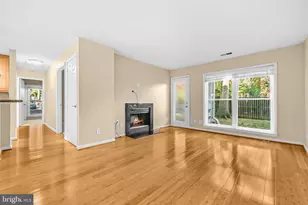 10302 Appalachian Cir, Oakton, VA 22124 - Photo 3