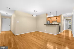10302 Appalachian Cir, Oakton, VA 22124 - Photo 7