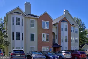 4139 Fountainside Ln, Fairfax, VA 22030 - Photo 1