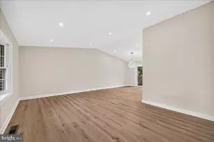 6661 Newchandler Ct, Burke, VA 22015 - Photo 11