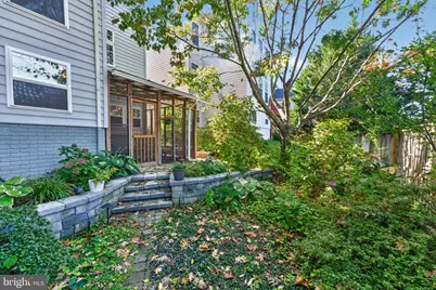 7202 Gray Heights Court, Alexandria, VA 22315 - Photo 11