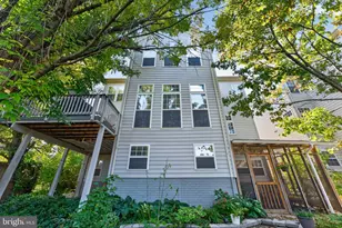 7202 Gray Heights Ct, Alexandria, VA 22315 - Photo 13