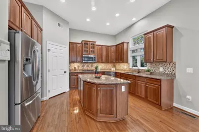 7202 Gray Heights Court, Alexandria, VA 22315 - Photo 35
