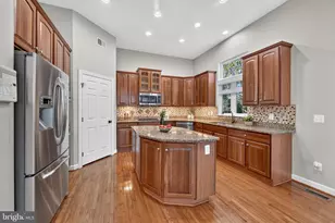 7202 Gray Heights Ct, Alexandria, VA 22315 - Photo 35