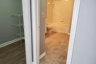 11314 Westbrook Mill Ln, Fairfax, VA 22030 - Photo 19