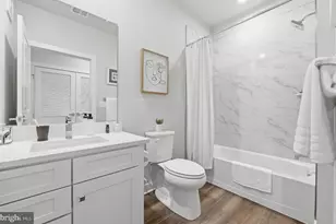 12875 Mosaic Pk Wy, Herndon, VA 20171 - Photo 25