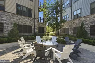 12875 Mosaic Pk Wy, Herndon, VA 20171 - Photo 29