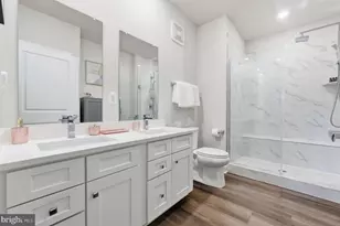 12875 Mosaic Pk Wy, Herndon, VA 20171 - Photo 21