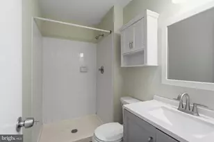 5906 Bridgetown Ct, Burke, VA 22015 - Photo 27